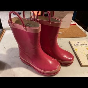 Western Chief girls rain boots size 9/10